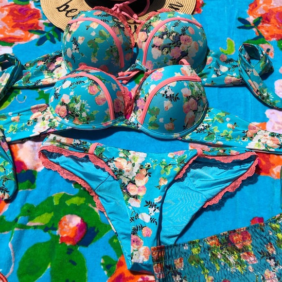 NWOT three pieces beach bunny bikini 👙 Bahama mama XL/L set or M/L and shorts S - Picture 16 of 16